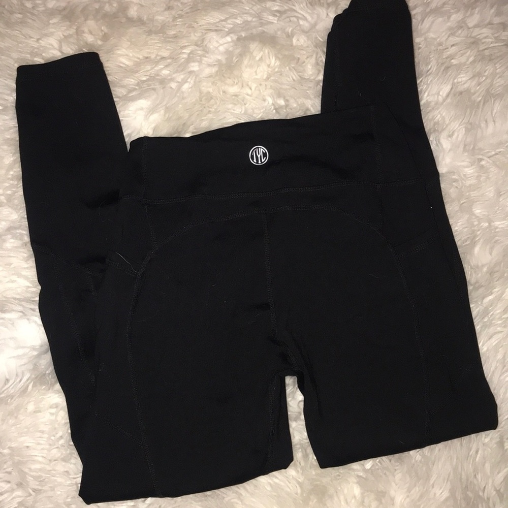 Til You Collapse Black Heart Booty Leggings